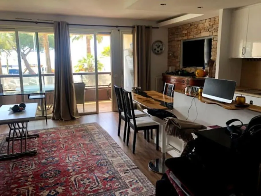 Apartament Stunning Seaview By The Beach Juan Les Pins 1 Br Antibes Francja