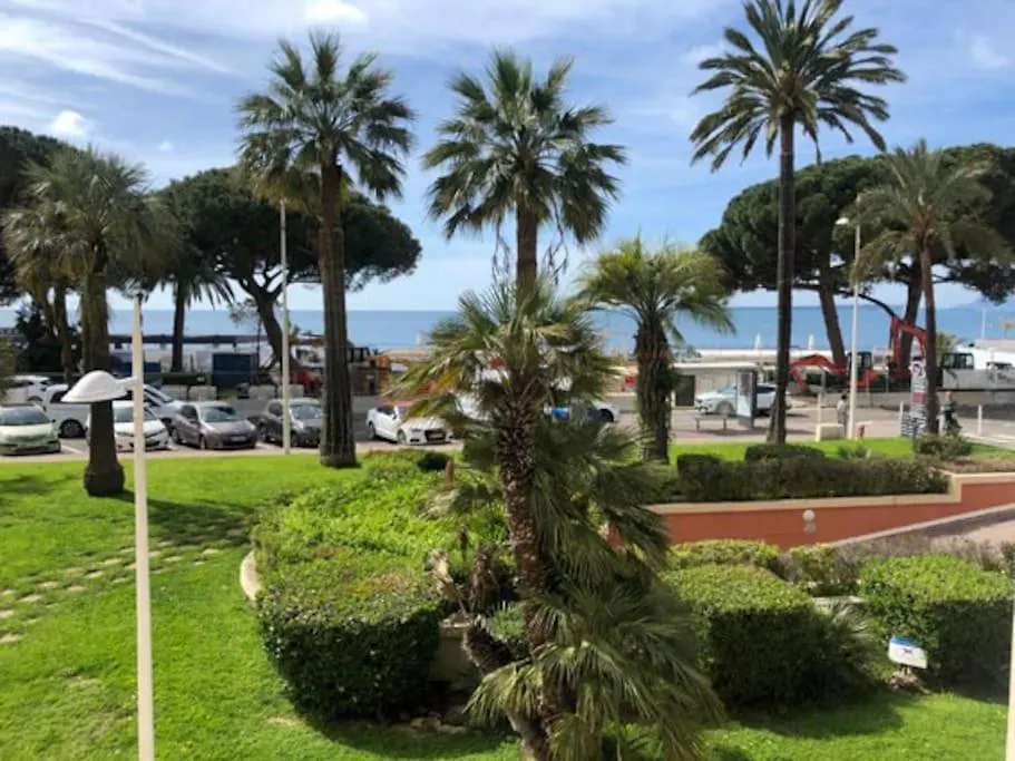 Stunning Seaview By The Beach Juan Les Pins 1 Br Antibes